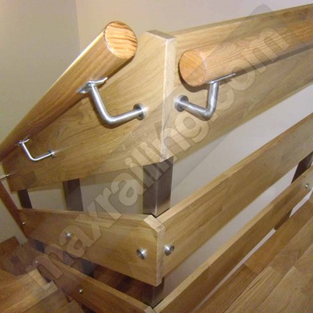 Стълбищен парапет